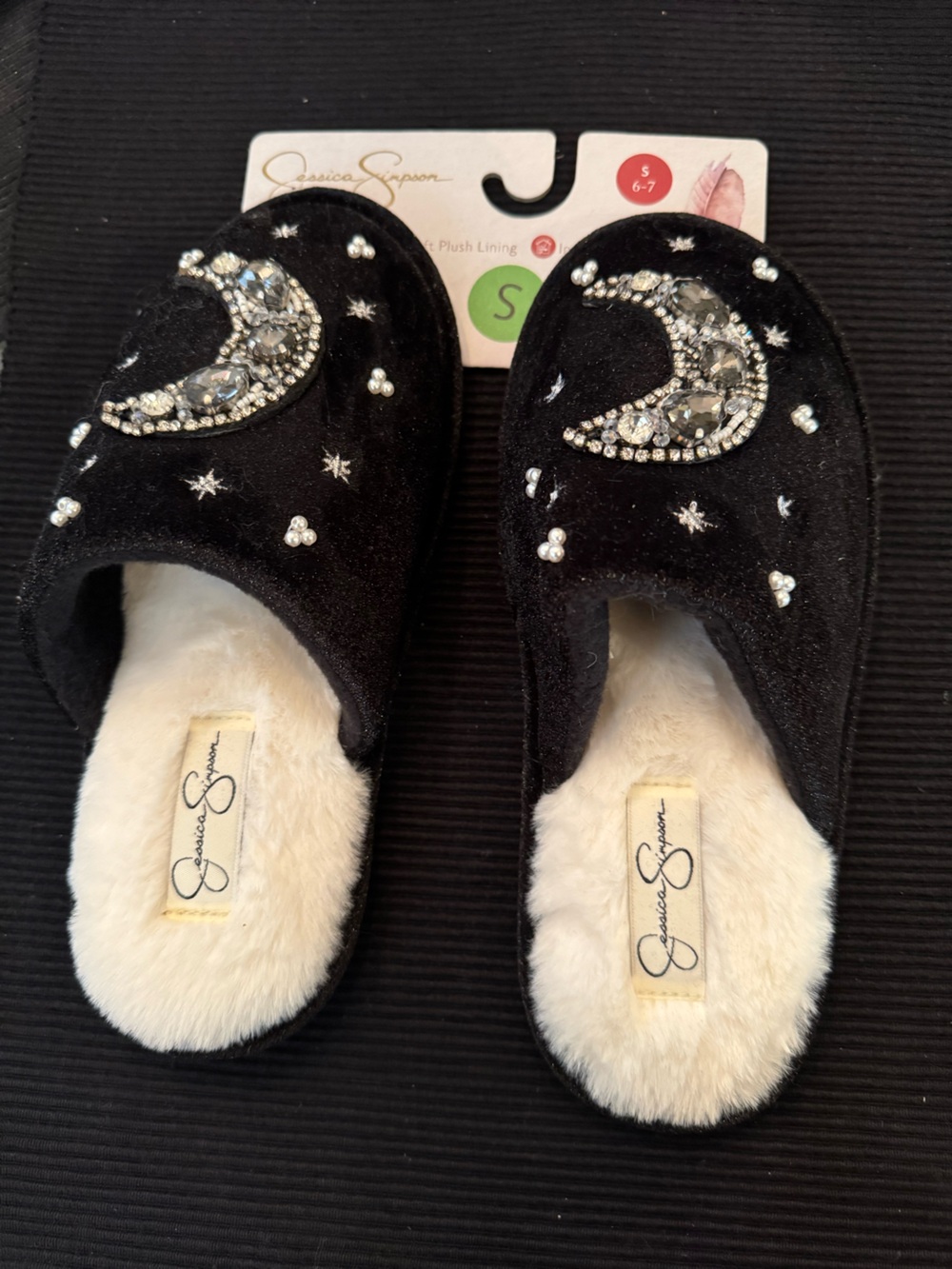 Jessica Simpson Black Moon & Star Crystal Slip-On Slippers Brand New size 6-7 S